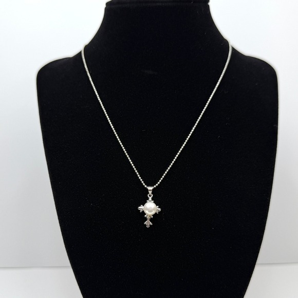 Faux Pearl Cross Pendant Necklace Silver Tone Beaded Chain Minimalist Jewelry - Picture 1 of 5